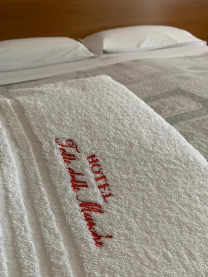 Hotel Tetto Delle Marche - Ristorante Dei Conti Cingoli Luaran gambar